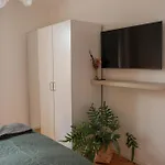 Διαμέρισμα Klein, Fein Und Ausgestattet - Charmante Zum Besten Preis *